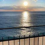 Normale's Sea View * Meta